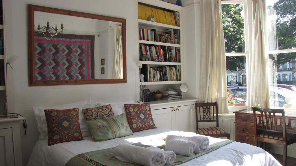 Holmewood Homestay London Rum bild