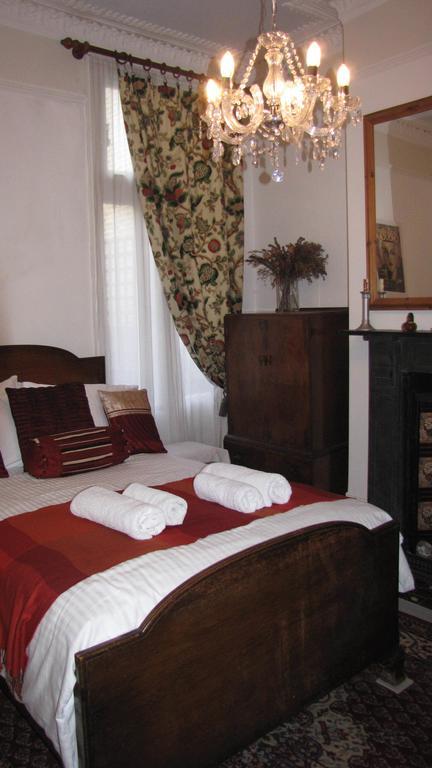 Holmewood Homestay London Exteriör bild