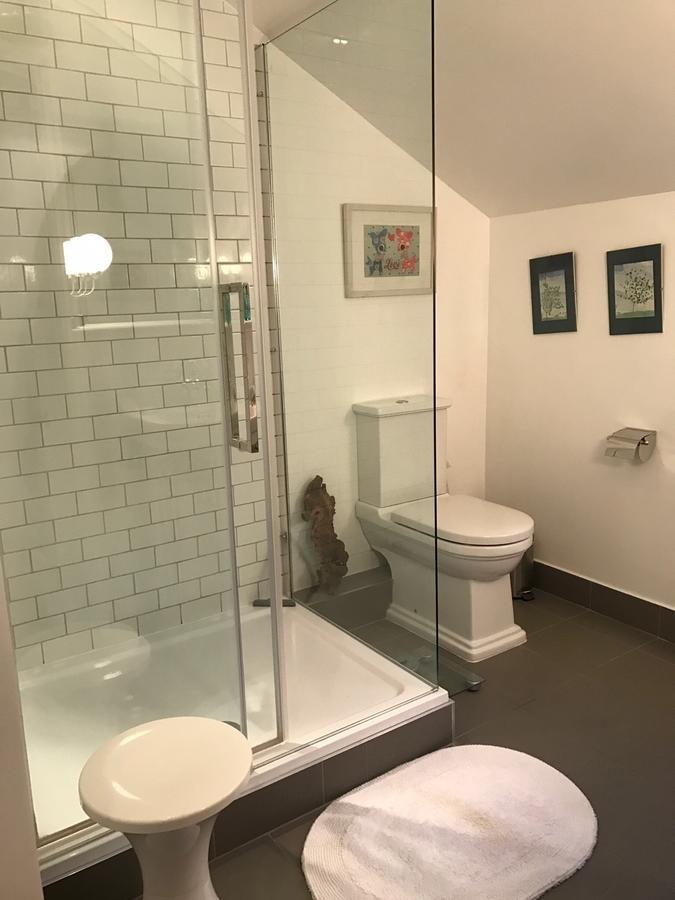 Holmewood Homestay London Exteriör bild