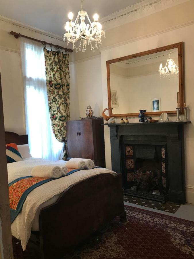 Holmewood Homestay London Exteriör bild